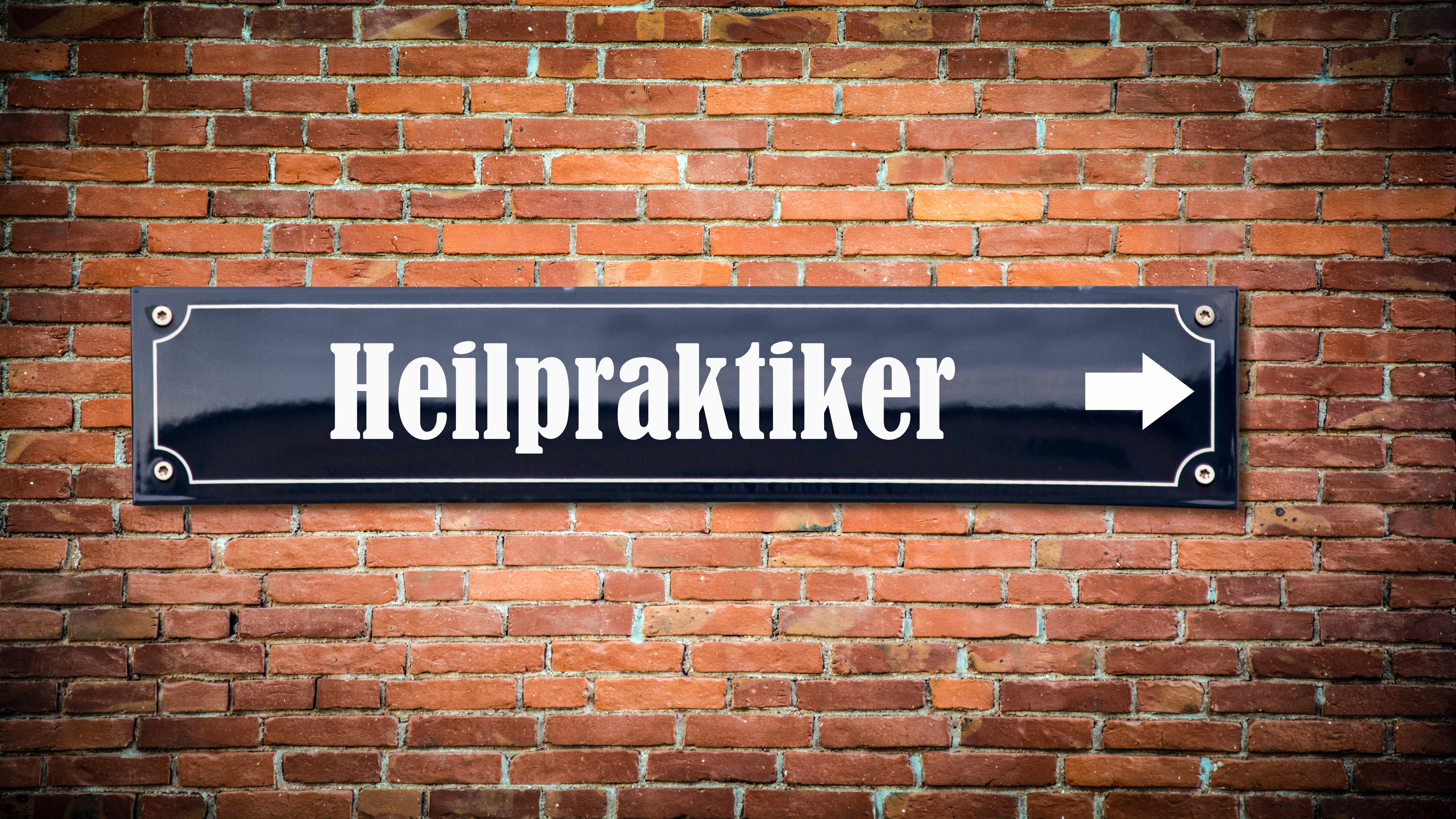 Schild Heilpraktiker